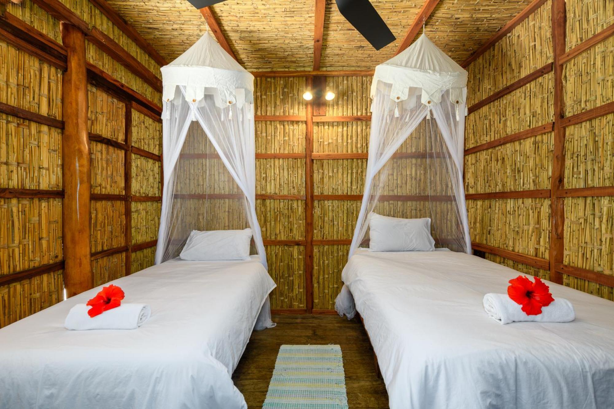 Ocean Pearl Beach Lodge Vilanculos Exteriör bild
