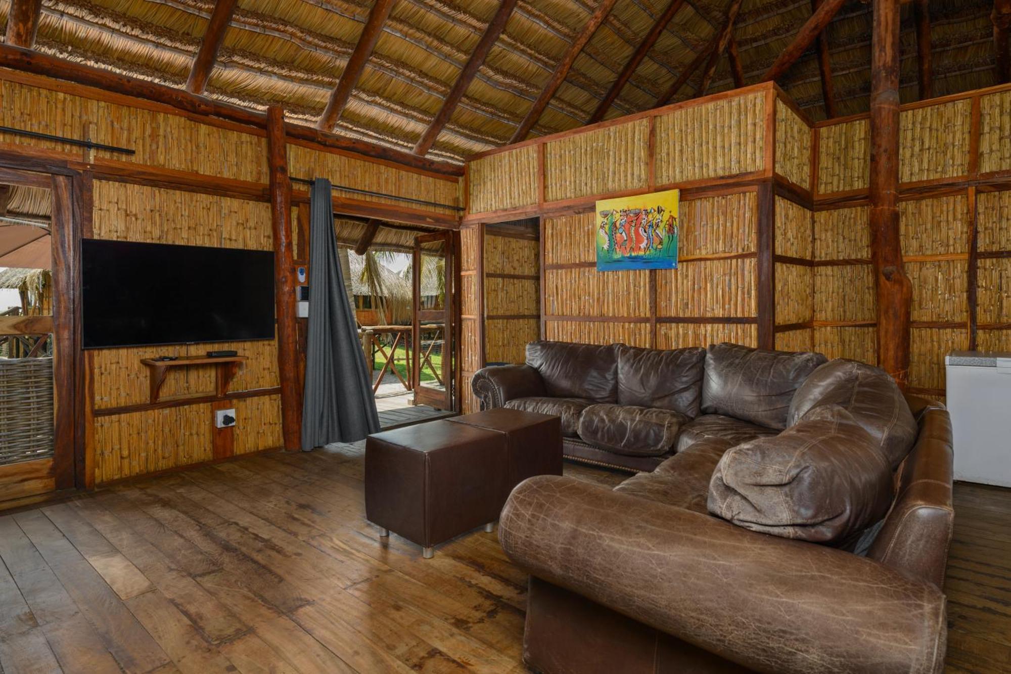 Ocean Pearl Beach Lodge Vilanculos Exteriör bild
