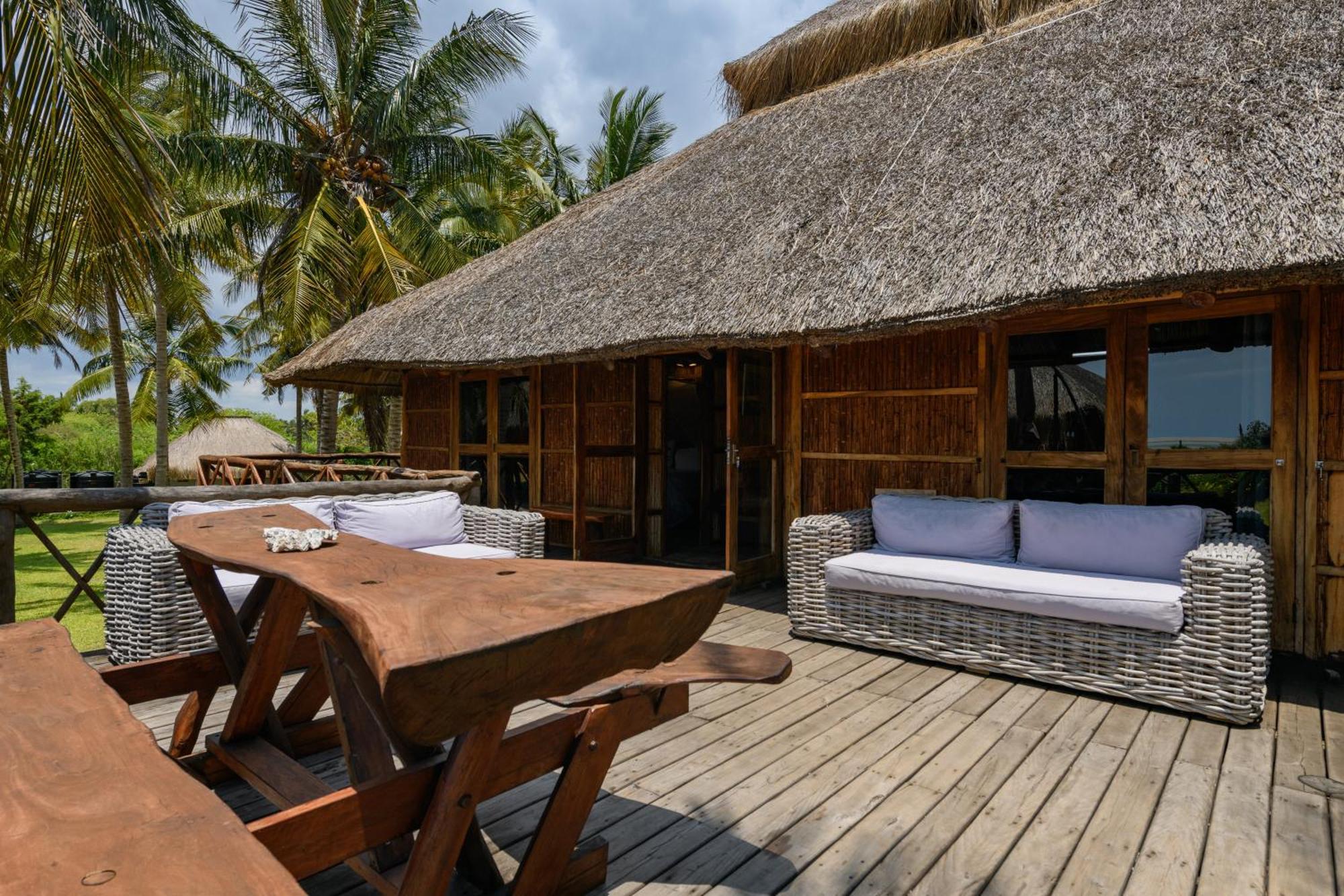 Ocean Pearl Beach Lodge Vilanculos Exteriör bild